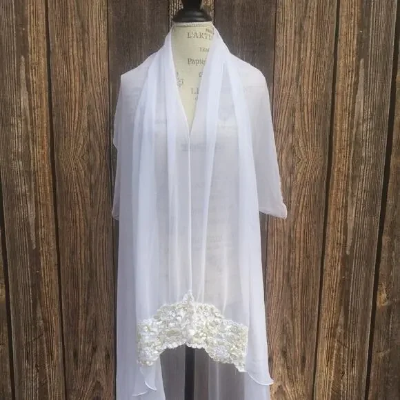 Vintage Blanche sheer white peignoir with lace and sequins - Picture 6 of 6